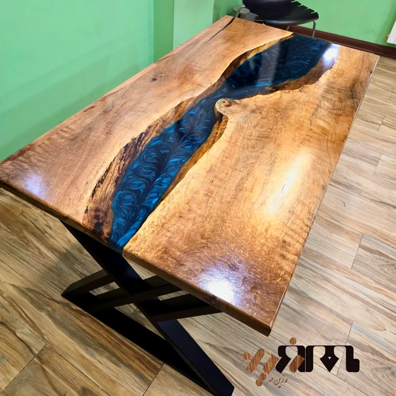 آیا هر چوبی برای کار با رزین مناسب است؟