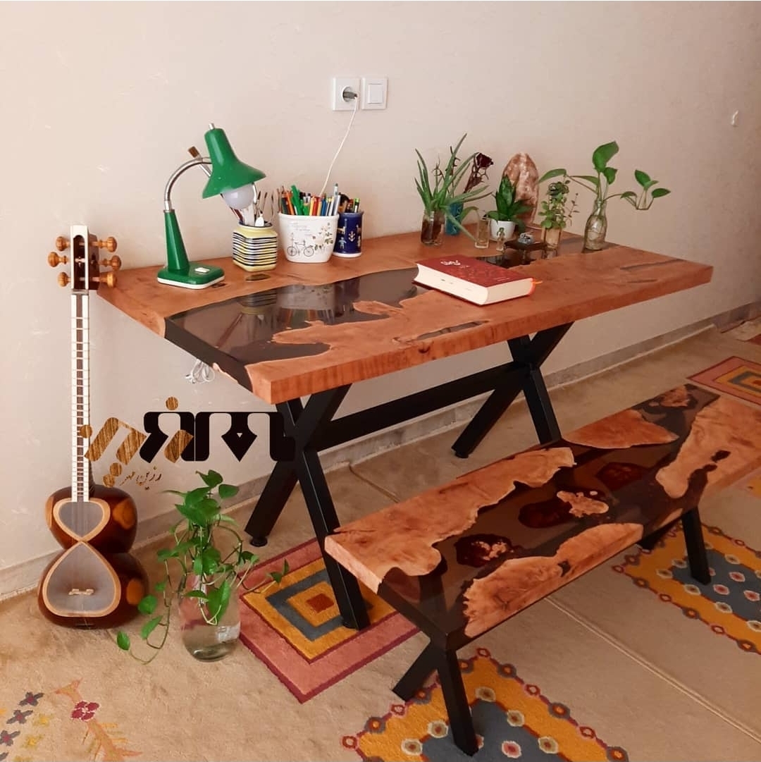 🎨 رنگ‌های ترند 2025 در طراحی داخلی با رزین و چوب